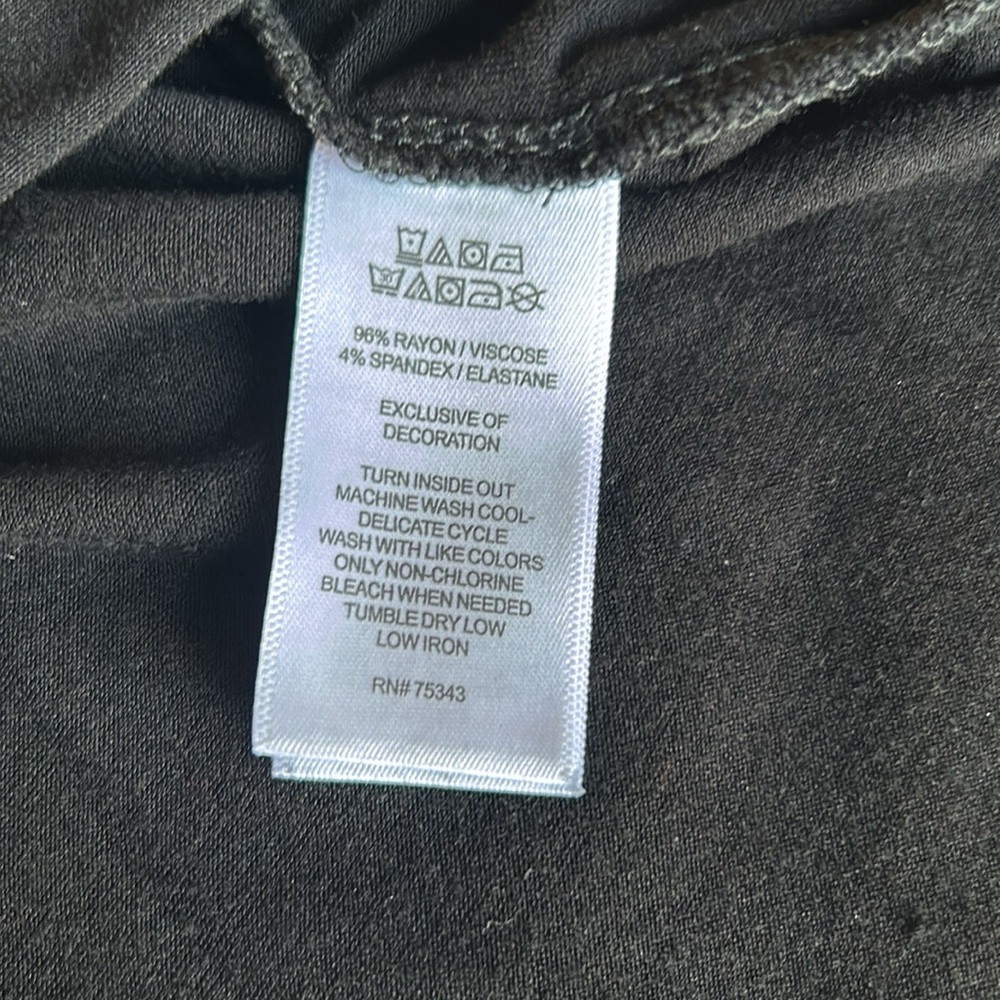 “Tahiti” top w/ mesh accent on chest - Picture 8 of 9